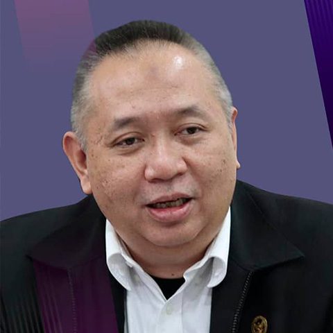 Andrea H. Poeloengan SH, M.Hum